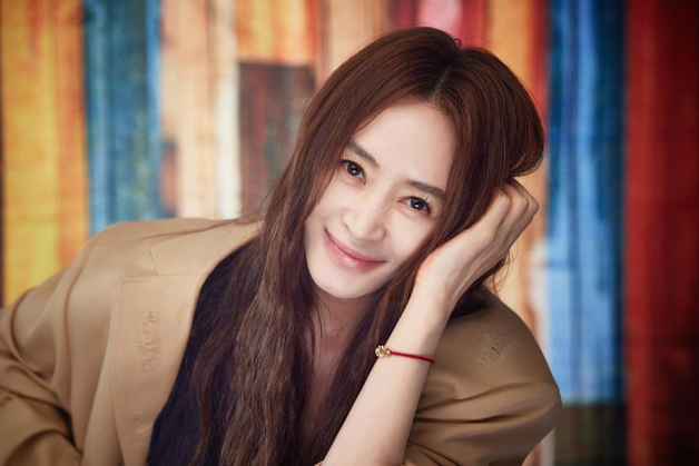 '지금불륜' 김혜수, 40년 경력에도 "대중의 관심, 원하면서도 겁 나" [N인터뷰]①