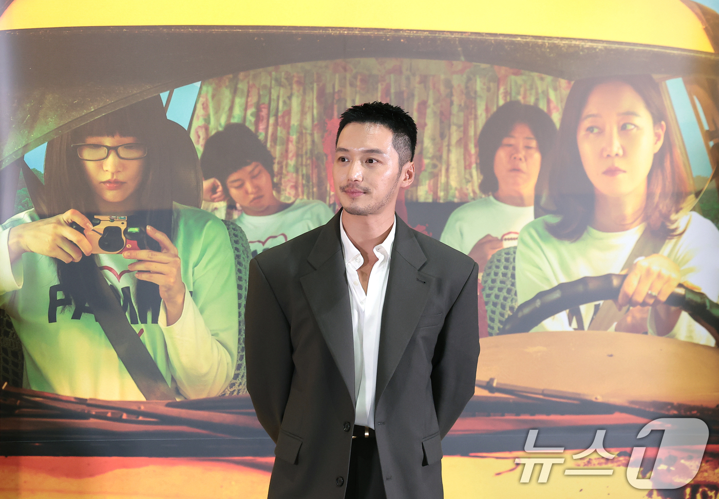 (서울=뉴스1) 권현진 기자 = 배우 변요한이 13일 오후 서울 송파구 롯데시네마 월드타워점에서 열린 영화 ‘경주기행’ 언론배급시사회 및 기자간담회에서 포즈를 취하고 있다.‘경주기 …