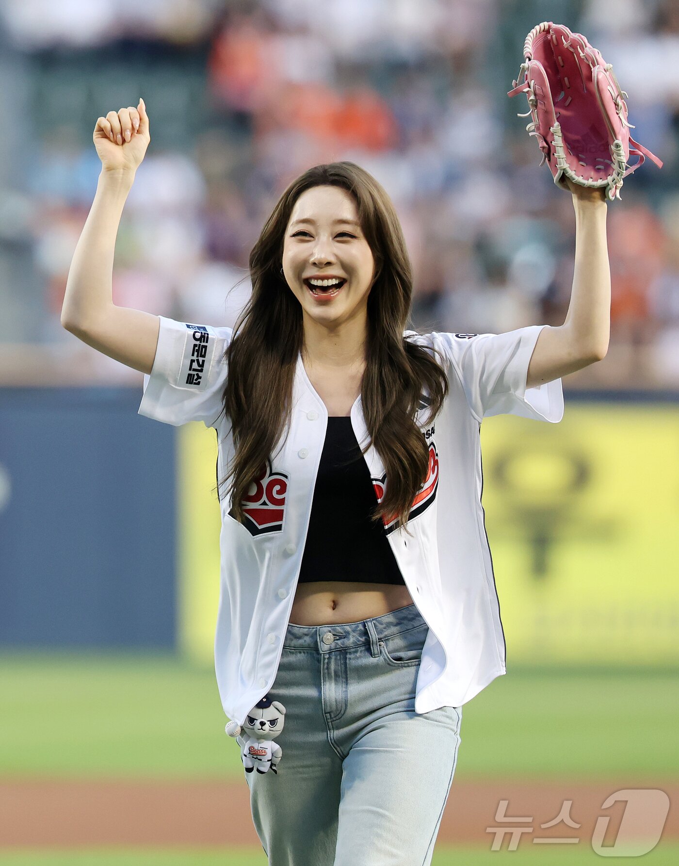 유연정, 완벽한 시구였어!