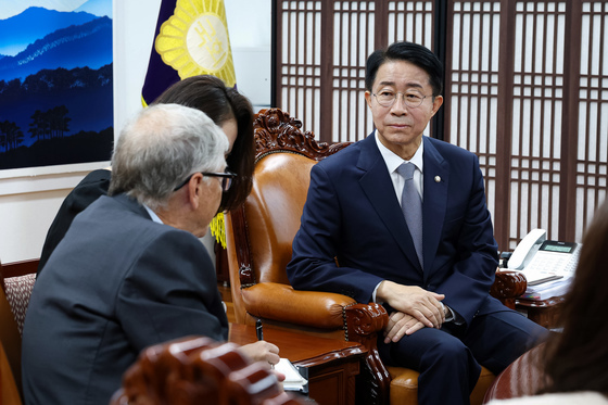 빌 게이츠 이사장 접견한 조정식 국회의장