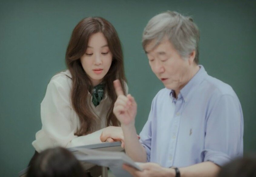 본문 이미지 - 배우 정려원 인스타그램