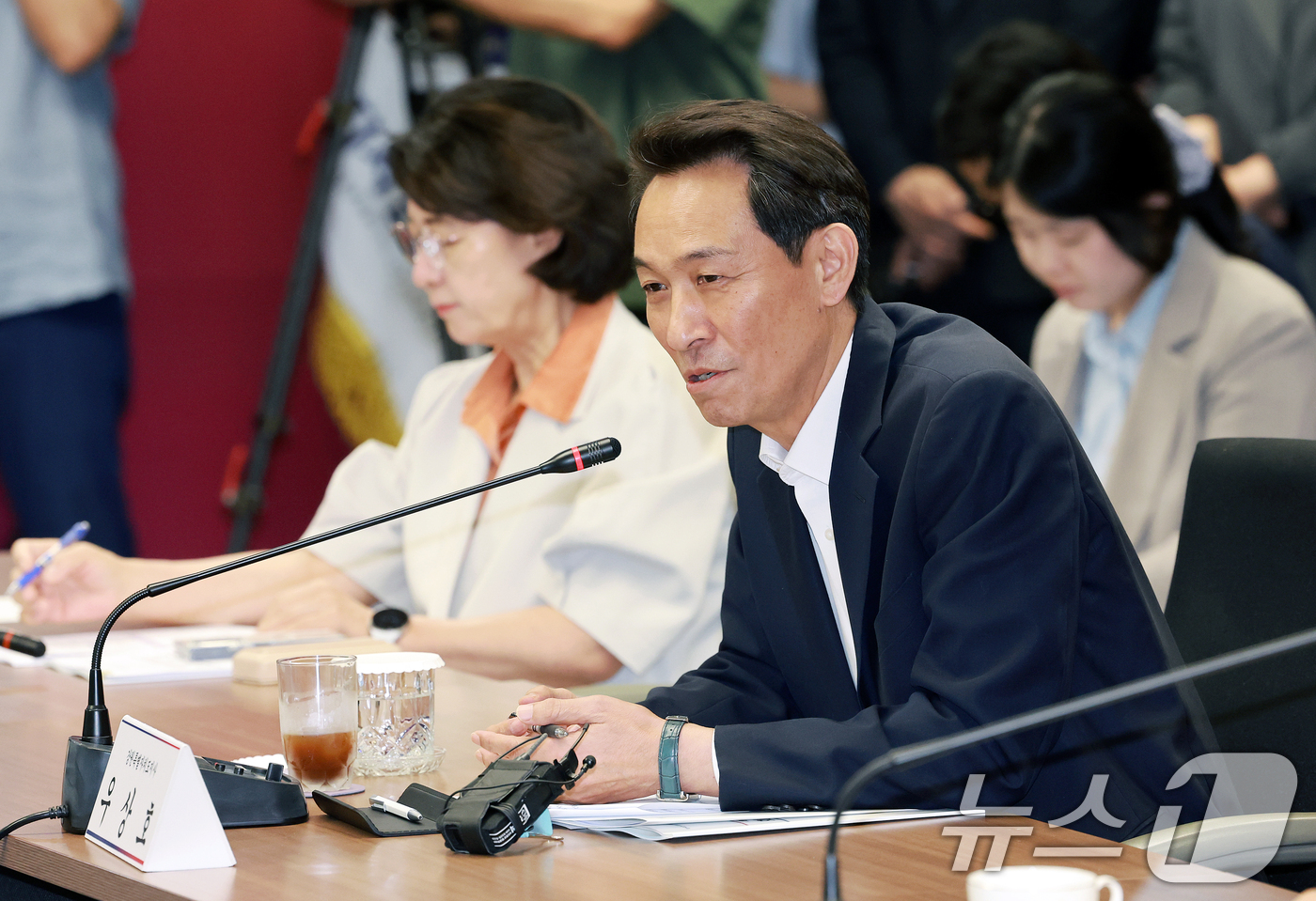 (서울=뉴스1) 이호윤 기자 = 우상호 강원도지사가 14일 서울 종로구 광화문빌딩에서 열린 제61차 대한민국시도지사협의회 정기총회에서 인사말을 하고 있다. 2026.8.14/뉴스1 …
