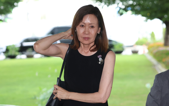 김정관 장관 면담 위해 청사 찾은 미셸 스틸 대사