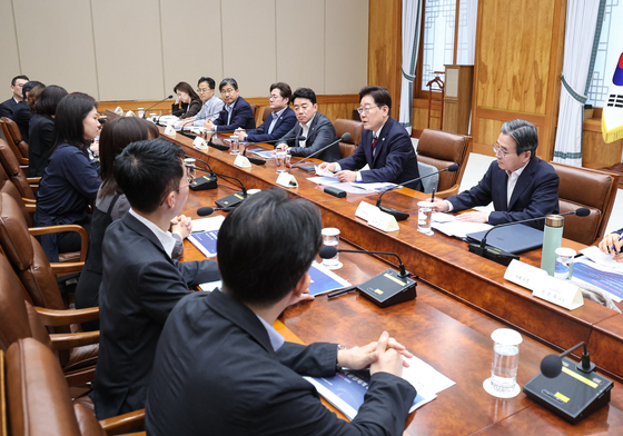 이재명 대통령, 청년정책 전문가 간담회