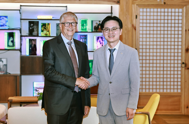 김정관 산업통상부 장관, 빌 게이츠와 면담