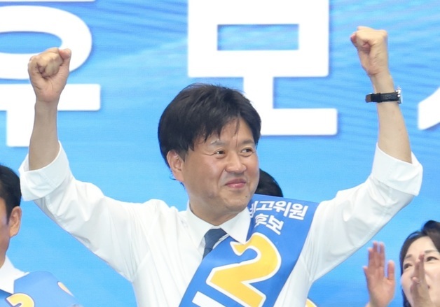 최고위원 4위 올라선 與 김용 "이재명 지키란 명령…결승까지 전진"