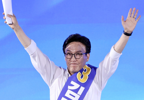 김민석 '수도권 민심 잡았다'