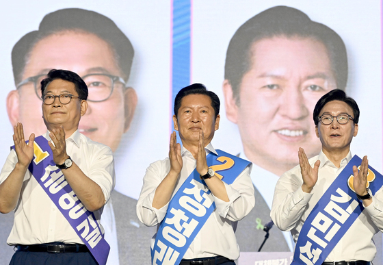 金 "안정 과반을" 鄭 "중단없는 개혁" 宋 "鄭연임 위험"