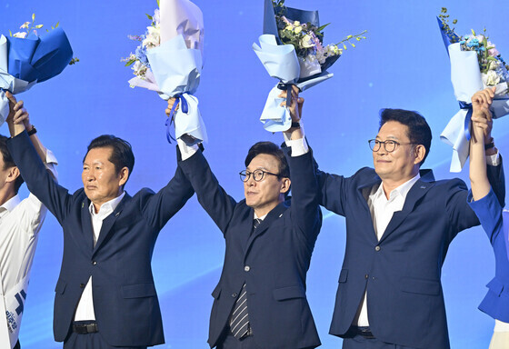 정청래 "패배 승복, 李정부 성공 돕겠다"…송영길 "이제는 김민석의 시간"