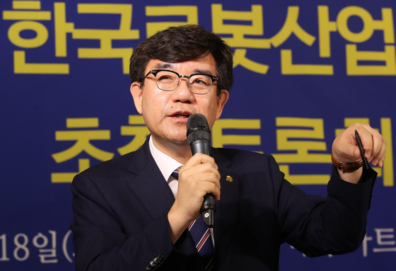 조영훈 한국로봇산업진흥원장 "로봇이란"