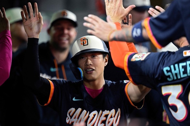 역대 최고 5조5천억에 송성문 뛰는 MLB 샌디에이고 팔린다