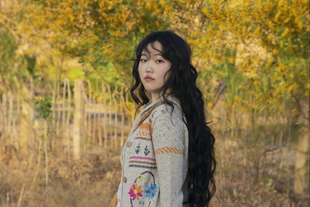 태연·한로로 잇는 악뮤 이수현…日 명곡 '푸른 산호초' 리메이크 [N이슈]