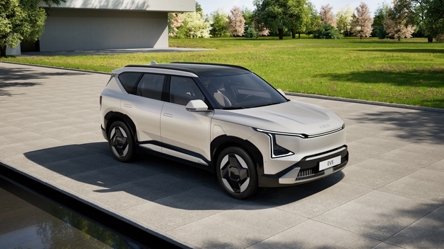 기아 EV5, '테슬라 모델Y' 제치고 獨 유력 매체 전기 SUV 평가 1위