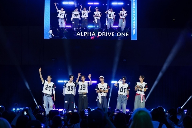 알디원, 'KCON LA 2026' 출격…강렬한 에너지로 현장 압도