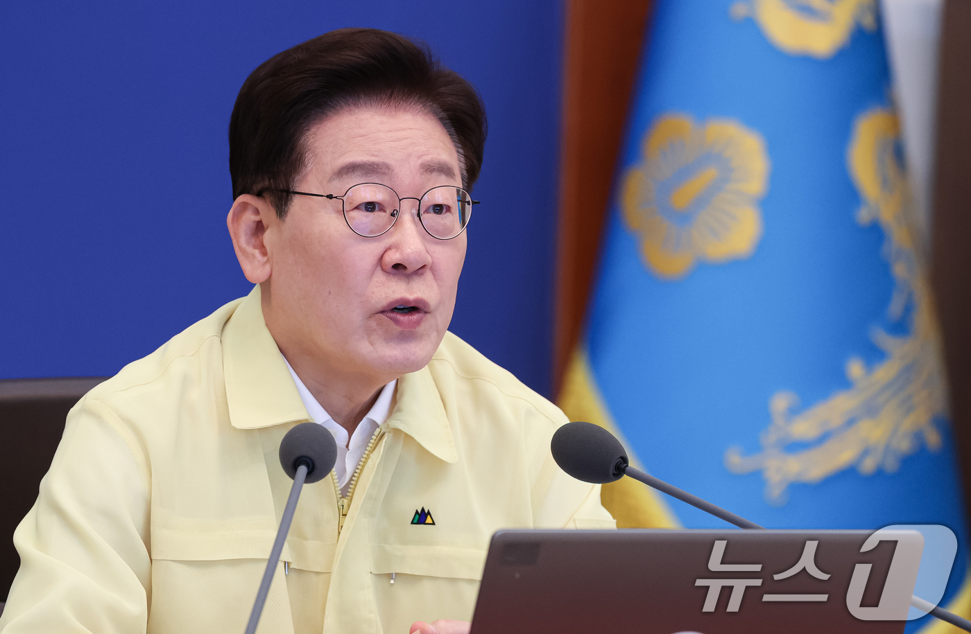 (서울=뉴스1) 허경 기자 = 이재명 대통령이 18일 청와대에서 열린 제1회 을지국무회의에서 발언을 하고 있다. 2026.8.18/뉴스1