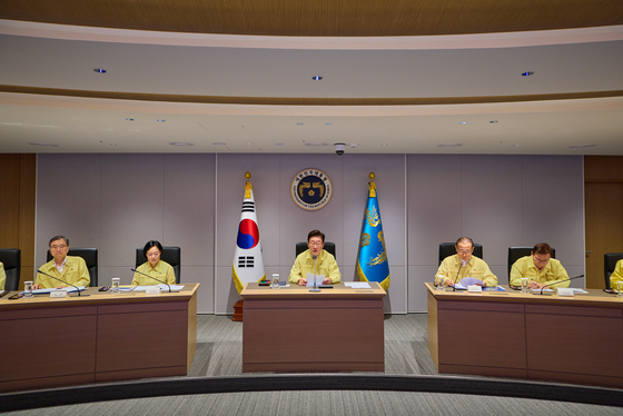 을지 국가안전보장회의 주재하는 이재명 대통령