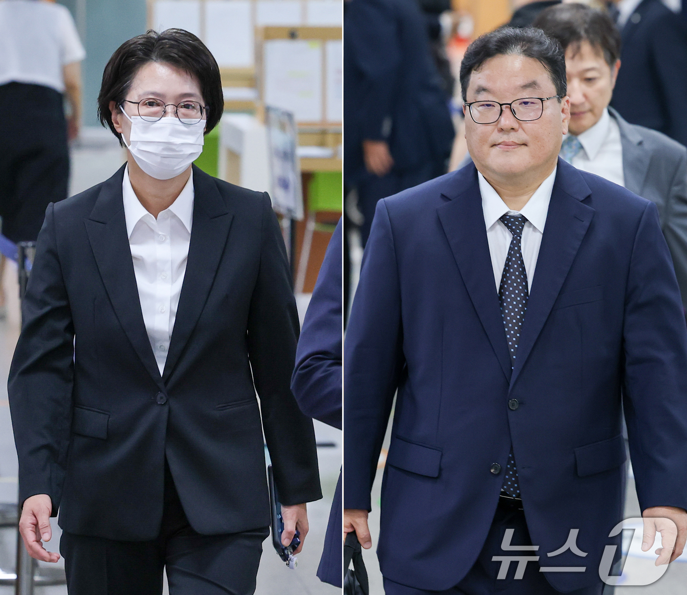 (서울=뉴스1) 안은나 기자 = 쿠팡 퇴직금 미지급 사건을 무혐의 처분하도록 외압을 행사한 혐의로 기소된 김동희(왼쪽), 엄희준 검사가 18일 오전 서울 서초구 중앙지방법원에서 열 …