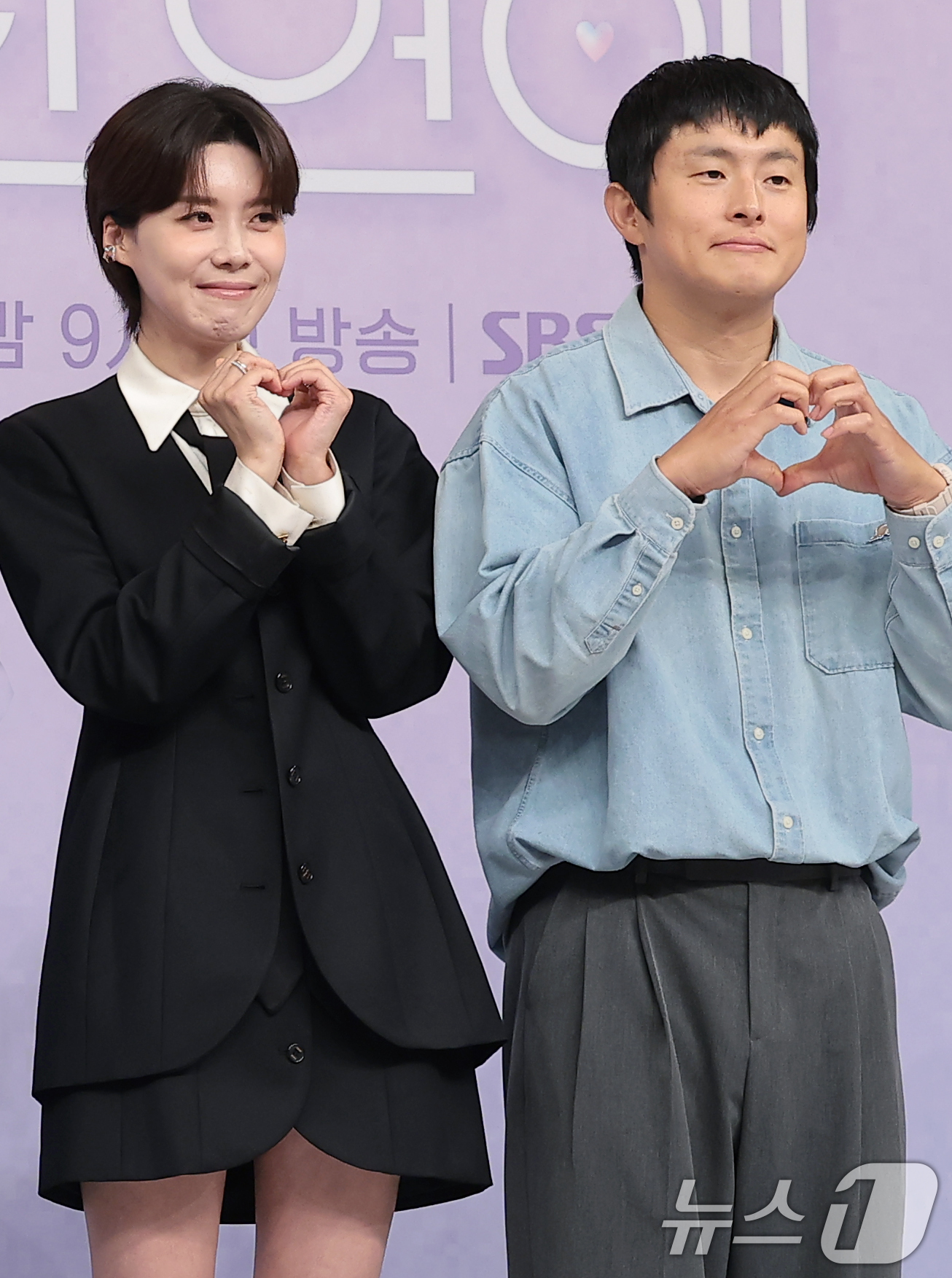 (서울=뉴스1) 권현진 기자 = 방송인 장도연과 기안84(오른쪽)가 18일 서울 양천구 SBS목동에서 열린 SBS 국내 최초 AI 연애 서바이벌 '나의 AI 파트너-기이안 연애‘ …