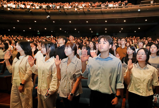 모든 사람이 인간다운 삶을 누릴 수 있도록