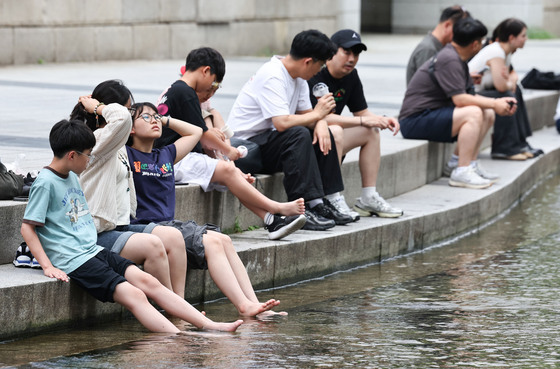 청주·옥천·영동 폭염주의보…당분간 체감온도 33도 안팎