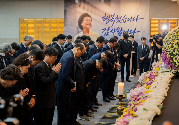 '어머니 총장' 김필식 동강·해인학원 이사장 영결식 엄수
