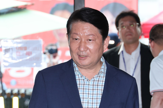국힘윤리위, 권영진 '당원권 정지' 6개월 단축 '1년'으로 결정