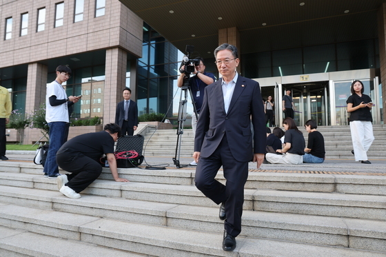 사표 제출한 정성호 법무장관