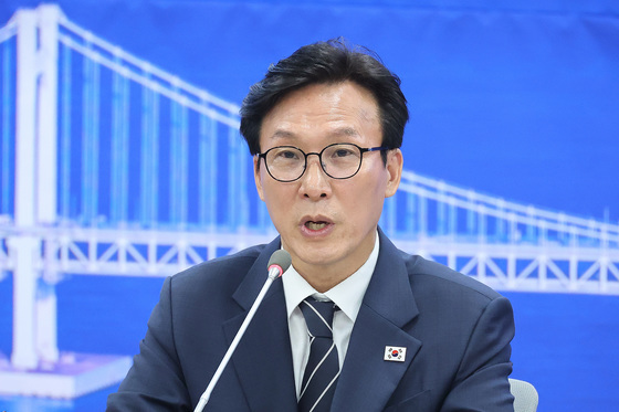 김민석 "조희대 씨, 불량 학생 태도…잘라달라는 거냐"(종합)