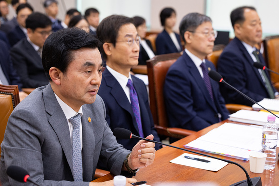 비상계엄 여파에 軍 장성 징계 8배 급증…1년간 40명