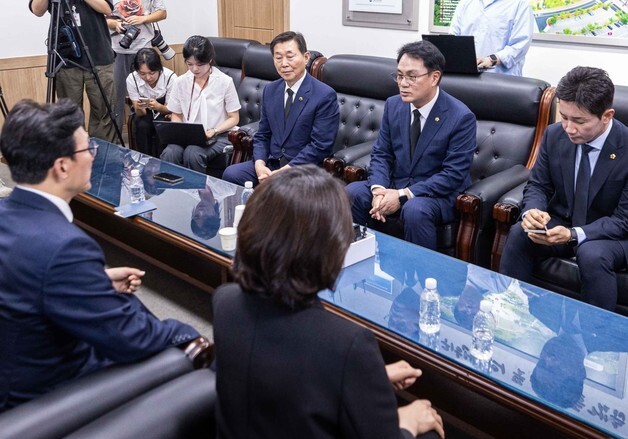 송형곤 전남광주특별시의회 의장, 김민석 만나 '지방의회법' 약조