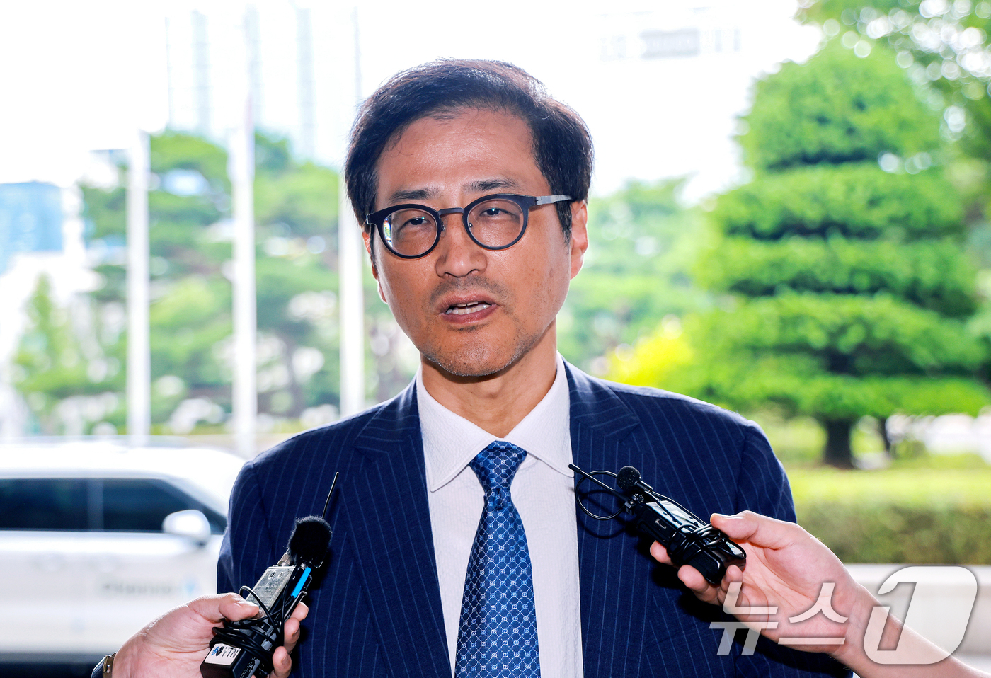(서울=뉴스1) 이호윤 기자 = 제9회 전국동시지방선거 투표용지 부족 사태 등 국민 참정권 의혹의 진상을 규명할 선거관리위원회 특별검사로 임명된 이태한 변호사가 19일 서울 서초구 …