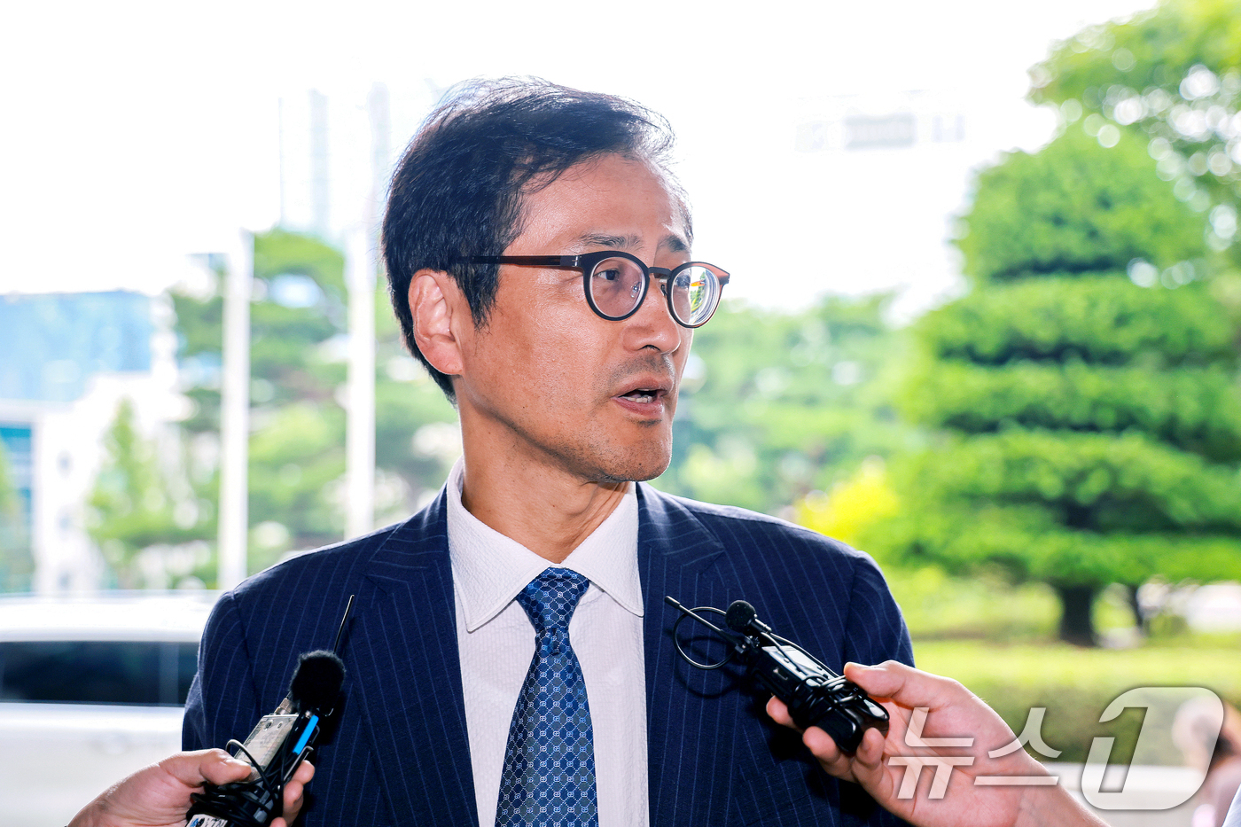 (서울=뉴스1) 이호윤 기자 = 제9회 전국동시지방선거 투표용지 부족 사태 등 국민 참정권 의혹의 진상을 규명할 선거관리위원회 특별검사로 임명된 이태한 변호사가 19일 서울 서초구 …