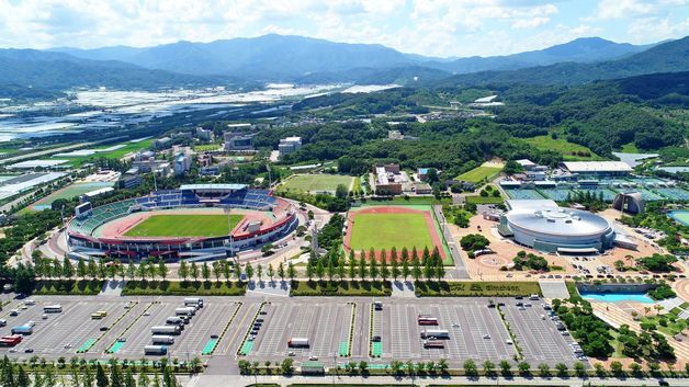 연간 60개 대회 유치·378억 경제 효과…김천시 "스포츠가 효자"