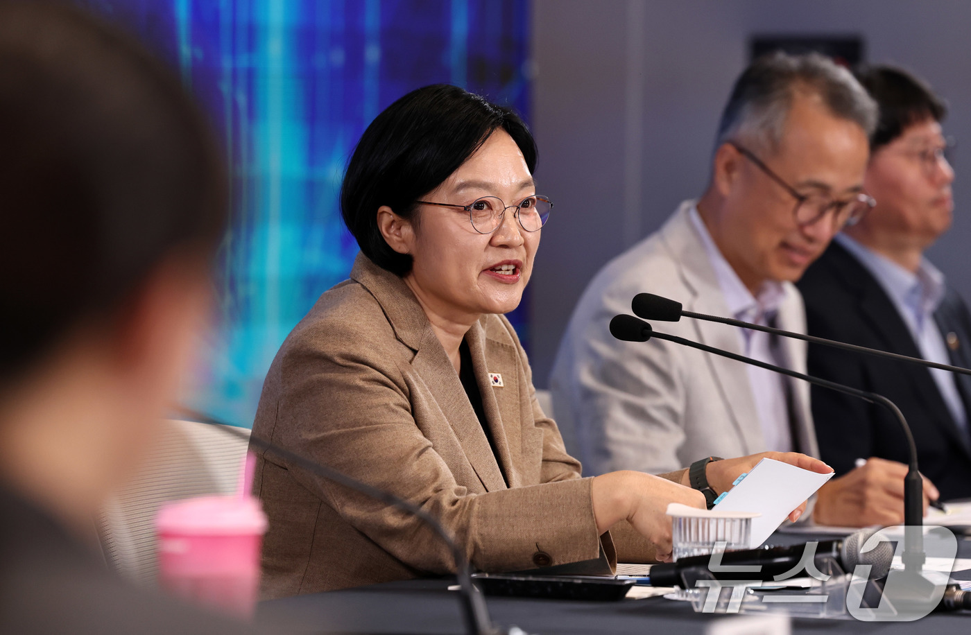 (서울=뉴스1) 구윤성 기자 = 한성숙 국무총리가 19일 오후 마포구 SVC서울에서 열린 창업생태계 강화 토론회에 참석해 모두발언을 하고 있다.  2026.8.19/뉴스1