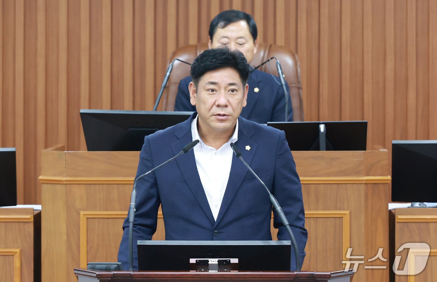 본문 이미지 - 이태모 의원이 5분 자유발언을 통해 상권 활성화를 전담할 전문조직인 상권활성화재단 설립을 제안했다. (논산시의회 제공. 재판매 및 DB금지)/뉴스1