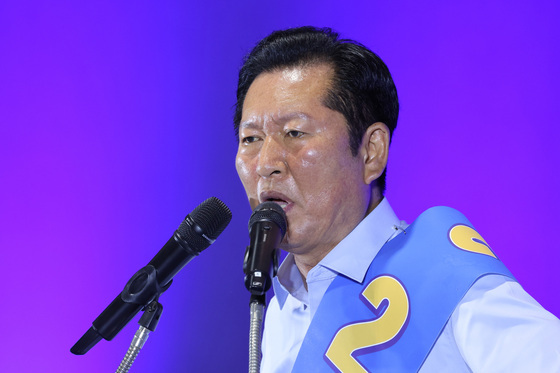 정청래 "金, ETF 사과하라…'신천지 의혹', 대표되면 윤리감찰"(종합)