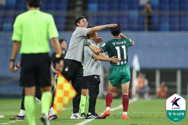 대전, 광주 꺾고 10경기 만에 승리…'이동경 멀티골' 울산은 2위 도약