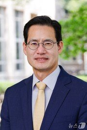 본문 이미지 - 앤드류 여(Andrew Yeo) 미국 브루킹스 연구소 한국석좌.(출처 브루킹스 연구소 홈페이지)