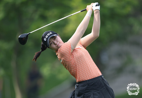 '4승 보인다' 서교림, KLPGA 챔피언십 3R 선두…2위 김민솔에 3타 차