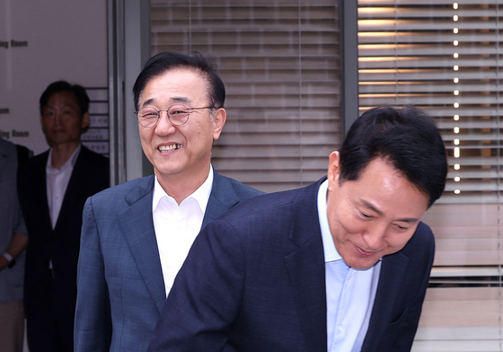 회동 마친 김윤덕·오세훈…"입장차 명확하게 확인"