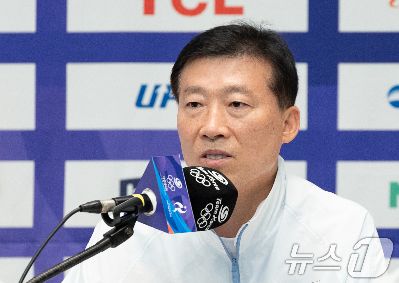 (진천=뉴스1) 안은나 기자 = 김택수 선수촌장이 20일 충북 진천선수촌에서 열린 2026 아이치·나고야하계아시아경기대회 D-30 미디어데이 대한민국선수단 기자회견에 참석해 인사말 …