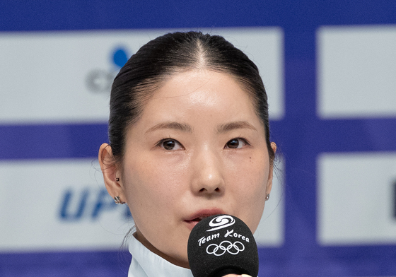각오 밝히는 송세라