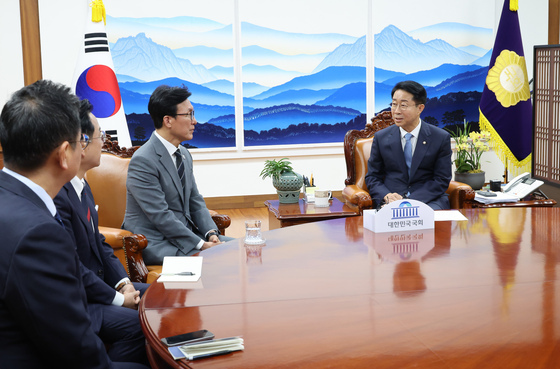 조정식 국회의장, 김민석 민주당 신임 대표 접견