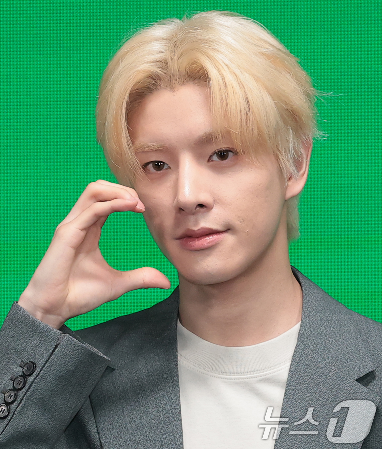 (서울=뉴스1) 권현진 기자 = 그룹 엔하이픈(ENHYPEN)의 제이크가 20일 오후 서울 용산구 몬드리안 서울 이태원에서 열린 미니 8집 ‘더 신 : 블리스(THE SIN : B …