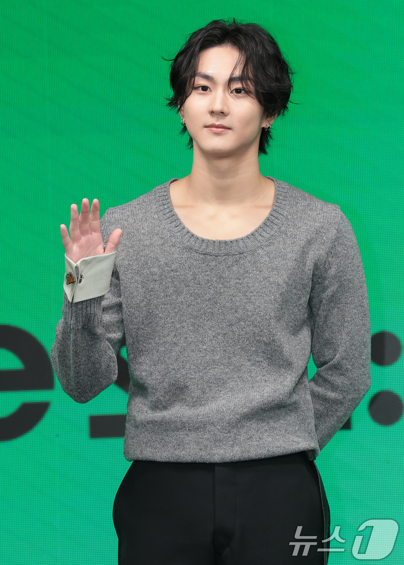 (서울=뉴스1) 권현진 기자 = 그룹 엔하이픈(ENHYPEN)의 정원이 20일 오후 서울 용산구 몬드리안 서울 이태원에서 열린 미니 8집 ‘더 신 : 블리스(THE SIN : BL …