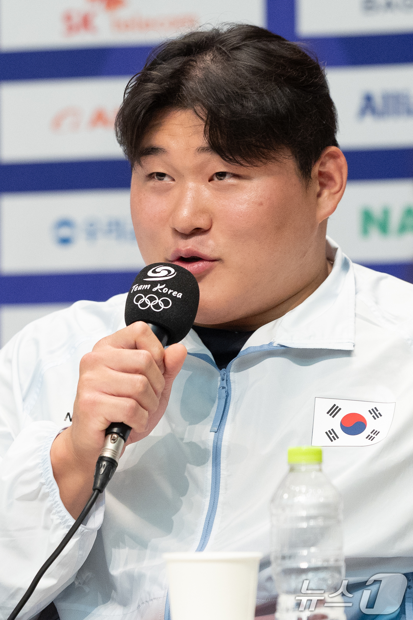 (진천=뉴스1) 안은나 기자 = 유도 국가대표 김민종이 20일 충북 진천선수촌에서 열린 2026 아이치·나고야하계아시아경기대회 D-30 미디어데이 대한민국선수단 기자회견에 참석해 …