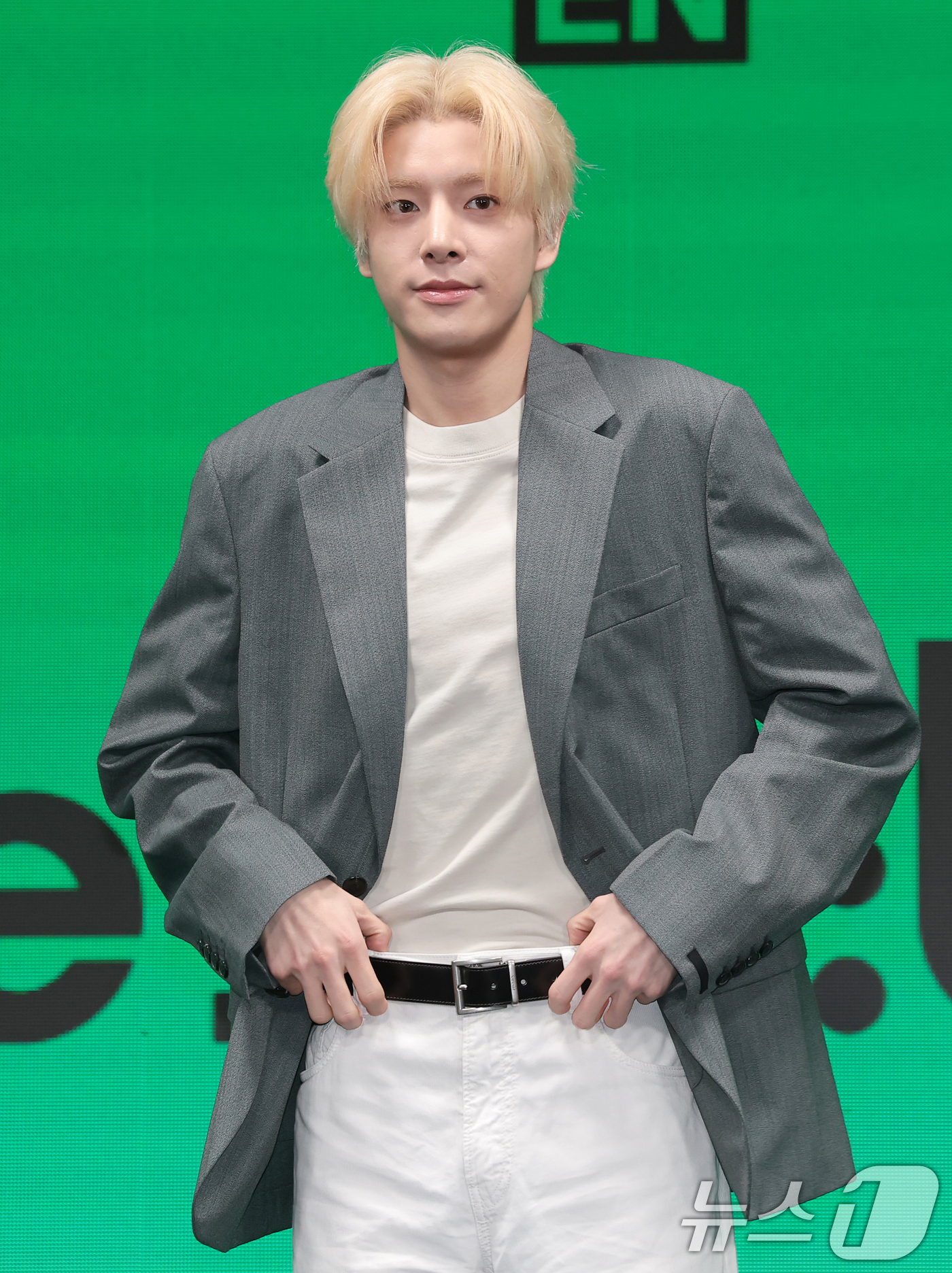 (서울=뉴스1) 권현진 기자 = 그룹 엔하이픈(ENHYPEN)의 제이크가 20일 오후 서울 용산구 몬드리안 서울 이태원에서 열린 미니 8집 ‘더 신 : 블리스(THE SIN : B …