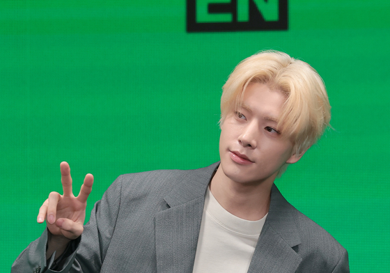 제이크, 멋쟁이 브이
