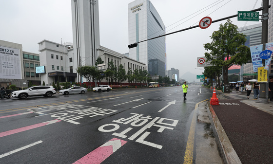 차량 이동 통제된 세종대로