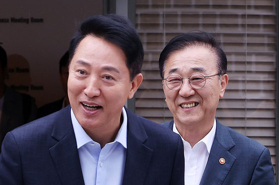 김윤덕·오세훈, 용산 주택공급 "입장차"